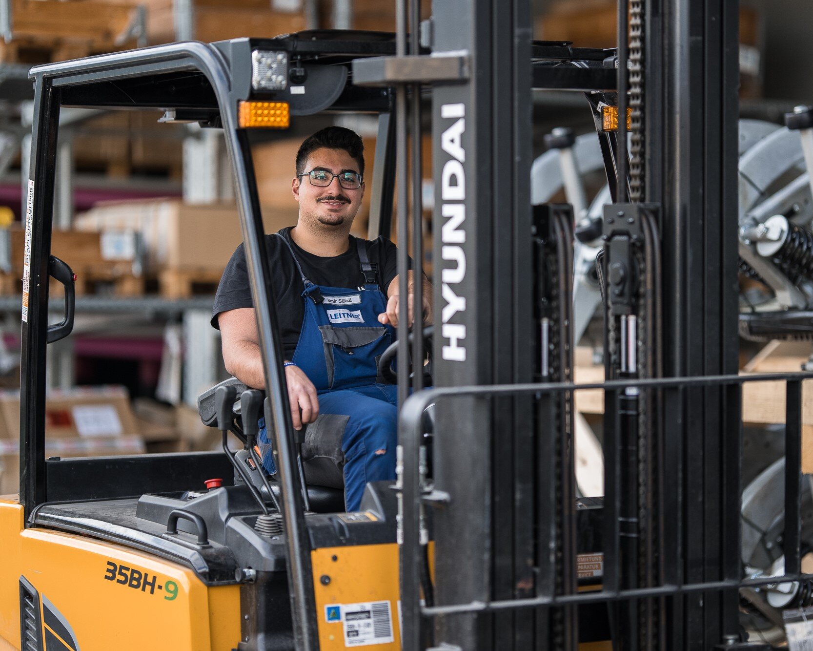 Warehouse and shipping Employee