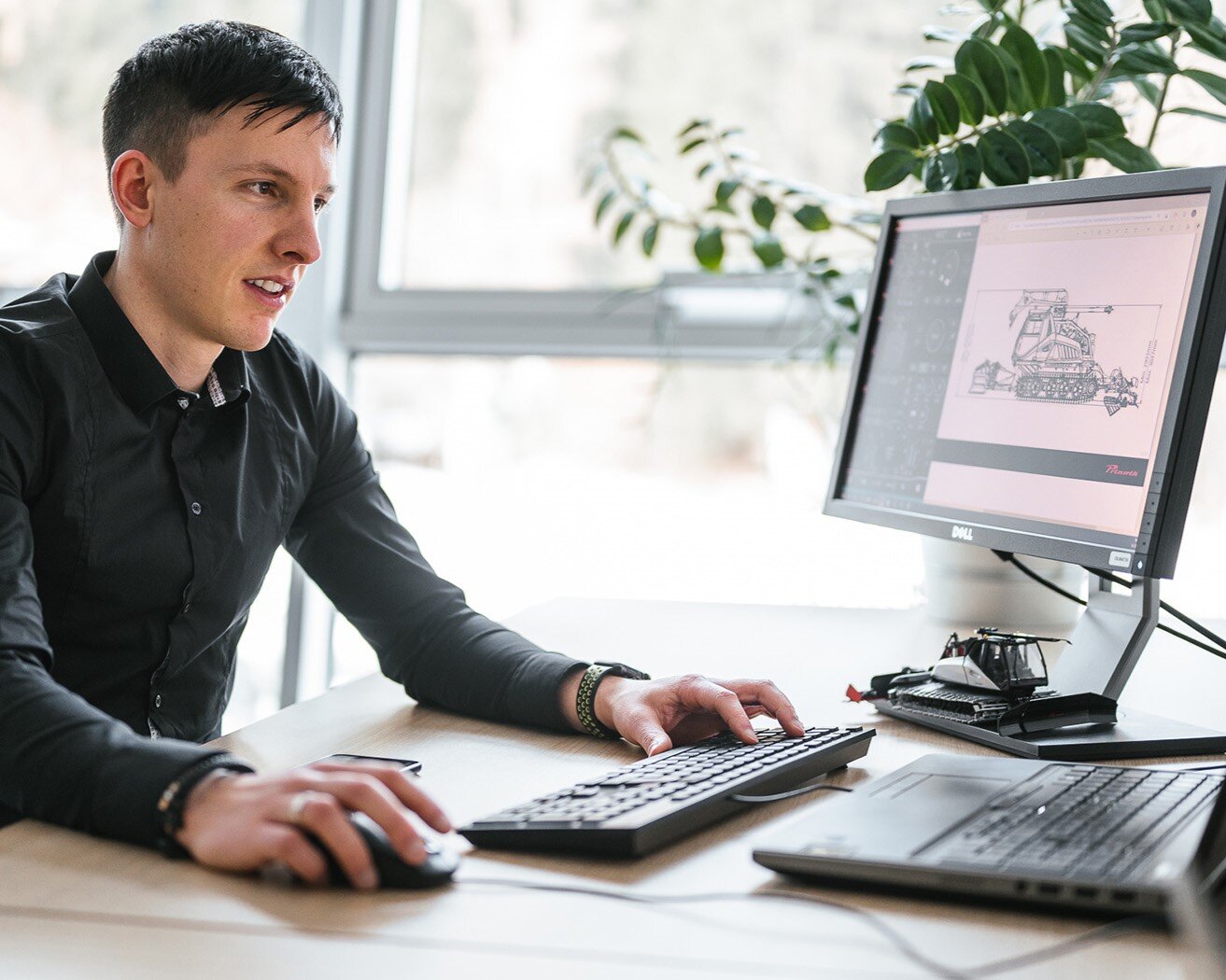 Technical Spare Parts Specialist